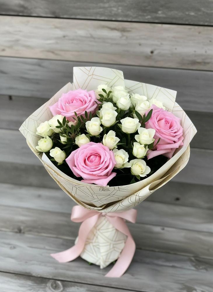 Букет цветов из: Розы в Бытошь