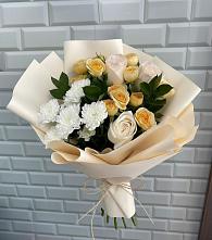 Букет цветов из:  Розы и Хризантемы в Бытошь