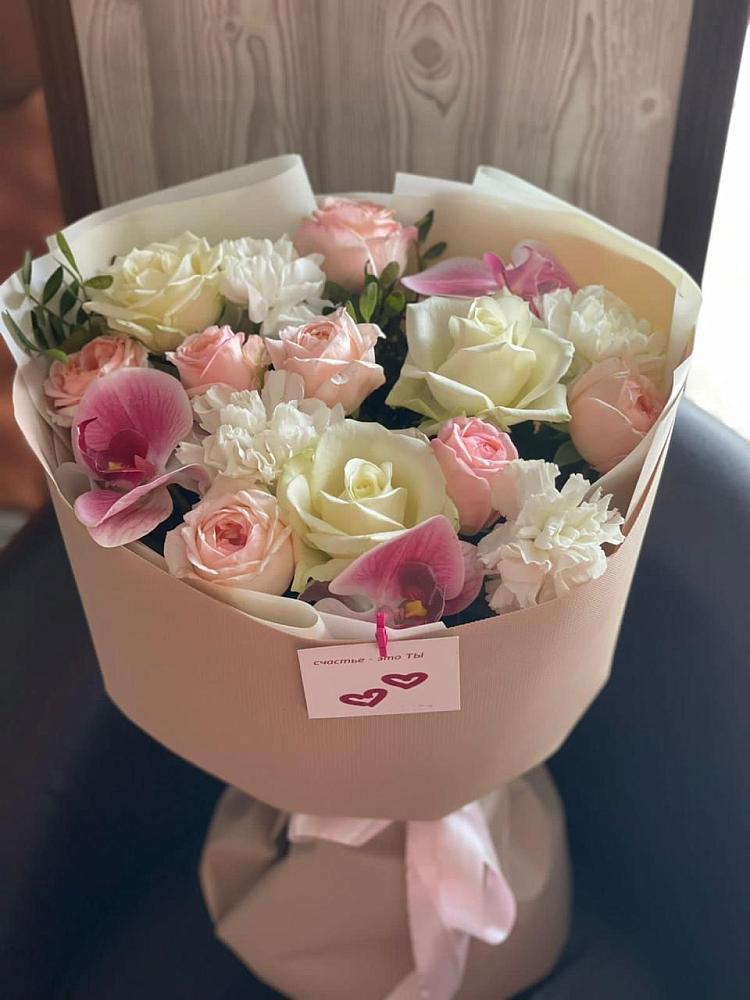 Букет цветов из: Орхидеи, Розы и Гвоздики в Бытошь