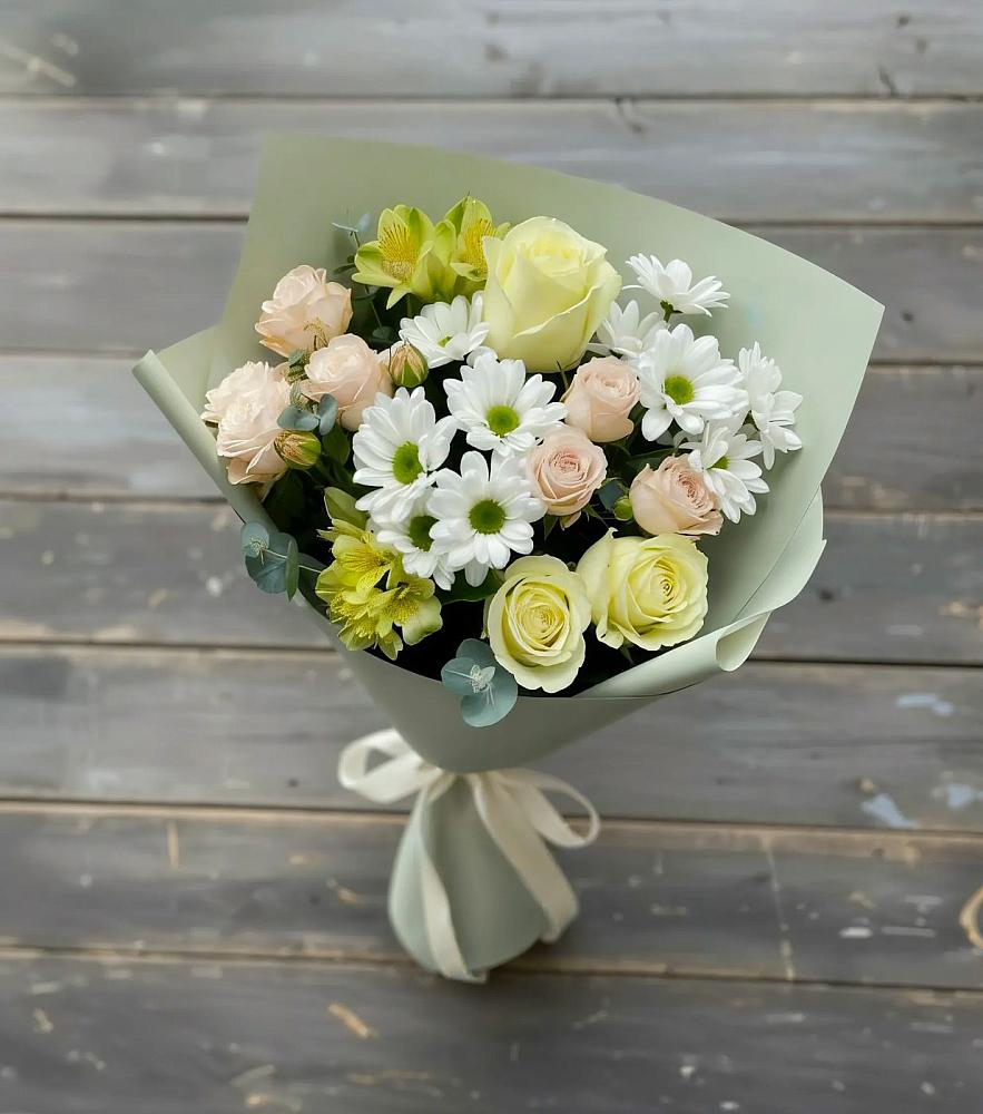 Букет цветов из: Альстромерии, Розы и Хризантемы в Бытошь