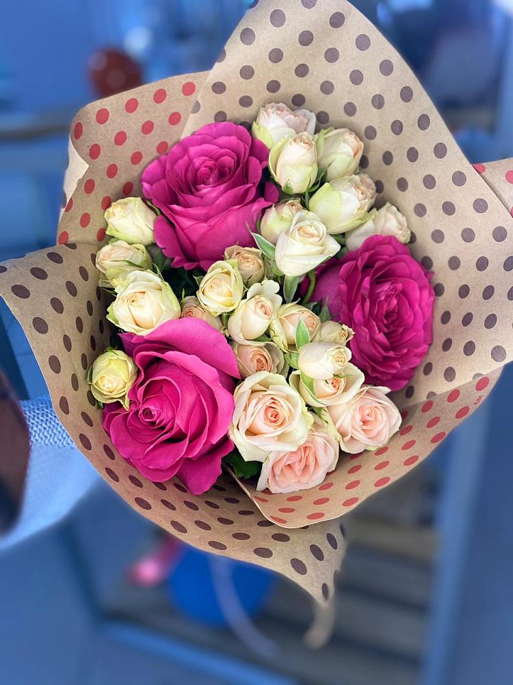 Букет цветов из: Розы в Бытошь