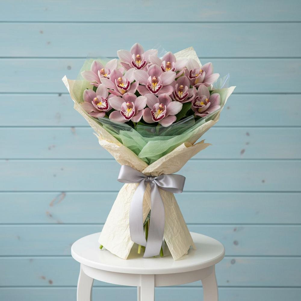 Букет цветов из: Орхидеи и Розы в Бытошь