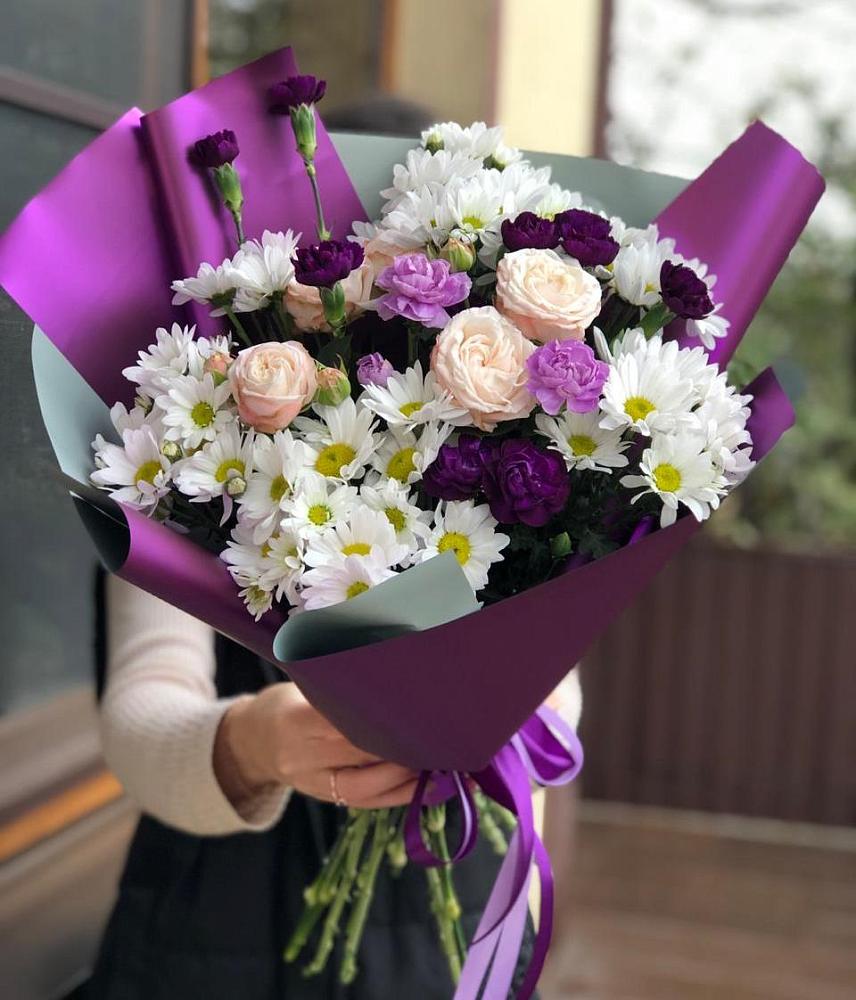 Букет цветов из: Хризантемы, Гвоздики и Розы в Бытошь