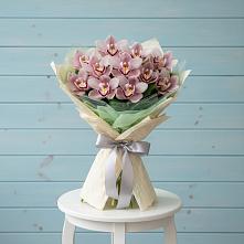 Букет цветов из:  Орхидеи и Розы в Бытошь