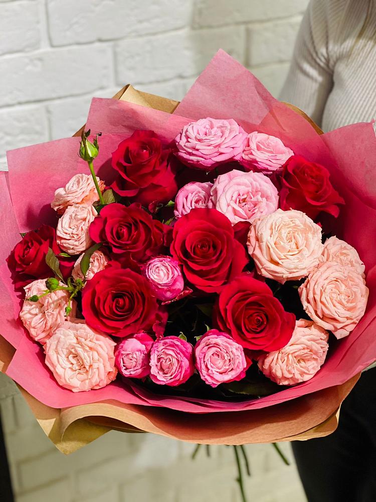 Букет цветов из: Розы в Бытошь