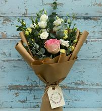 Букет цветов из:  Розы и Лизиантусы #REPLACE_PRED# Бытошь